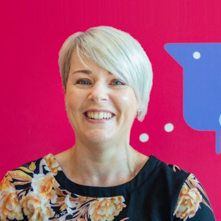 A lovely profile picture of Carrie-Ann Gibson from texthelp. She has a lovely smile and is clearly a happy friendly person. Using texthelp products could make you happy too!